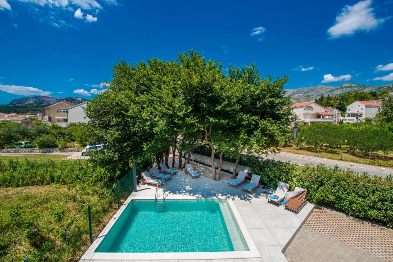 Villa Gold Residence 1 米利尼 外观 照片