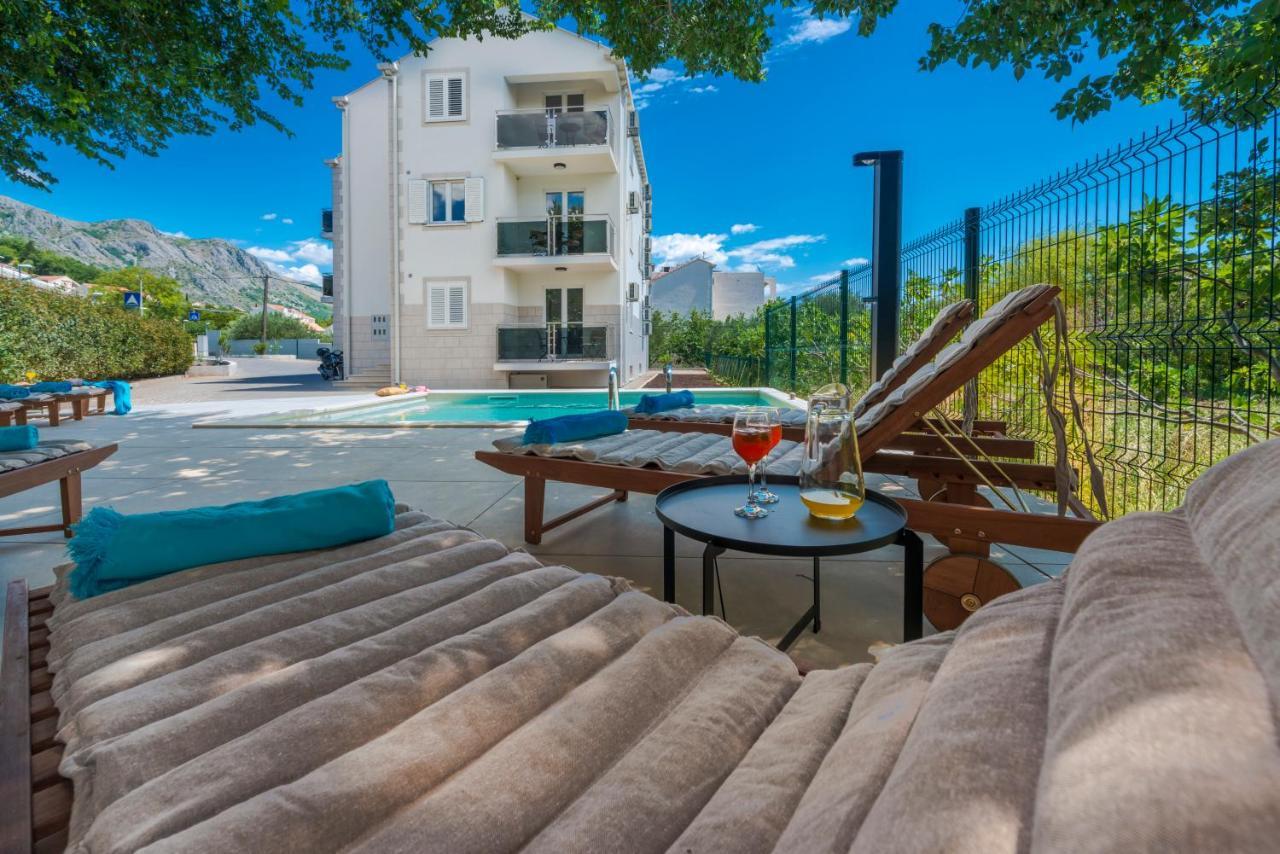 Villa Gold Residence 1 米利尼 外观 照片