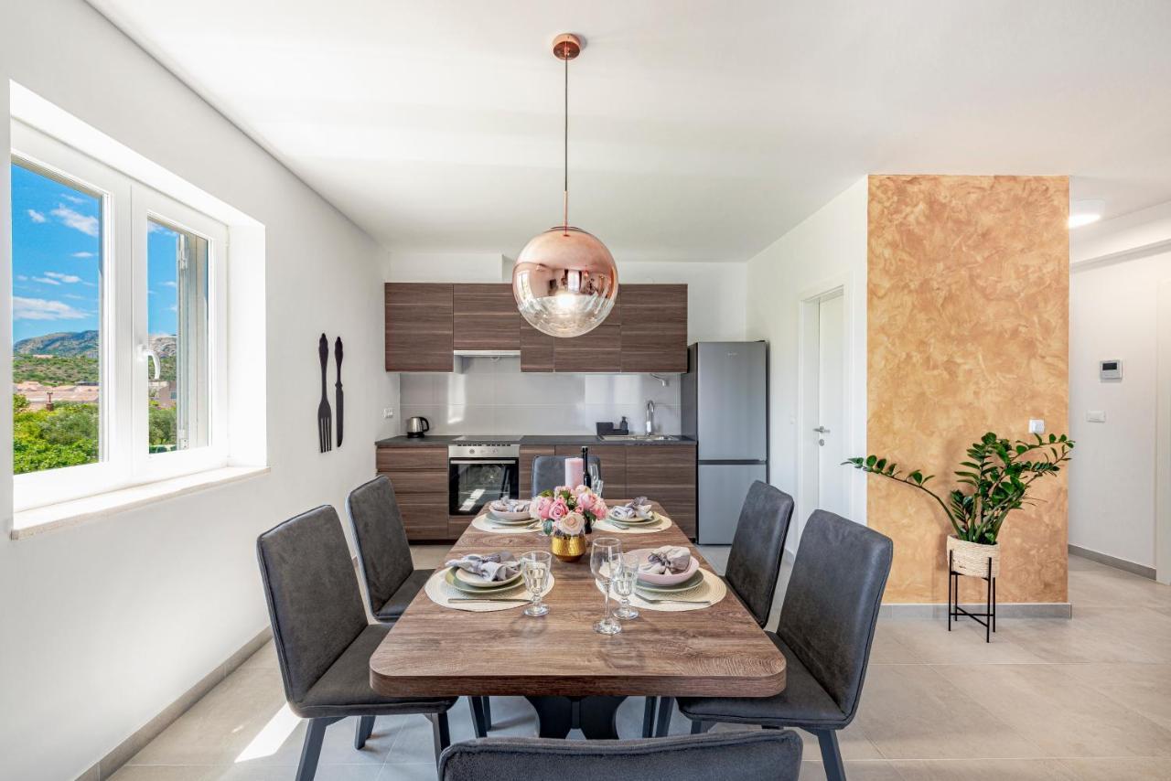 Villa Gold Residence 1 米利尼 外观 照片