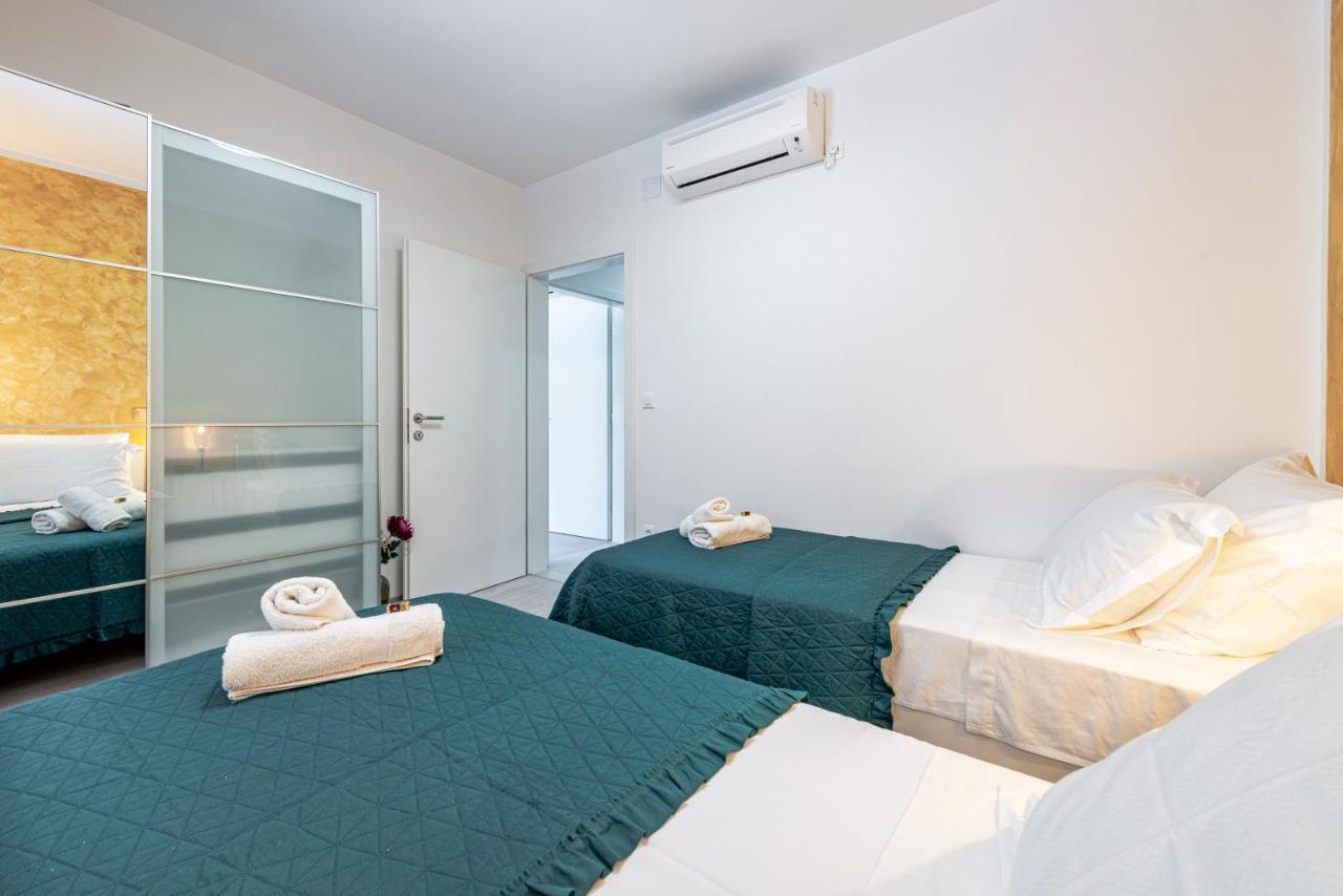 Villa Gold Residence 1 米利尼 外观 照片