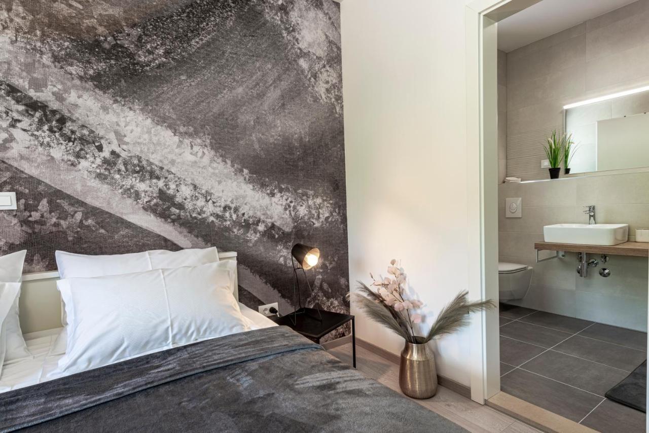 Villa Gold Residence 1 米利尼 外观 照片